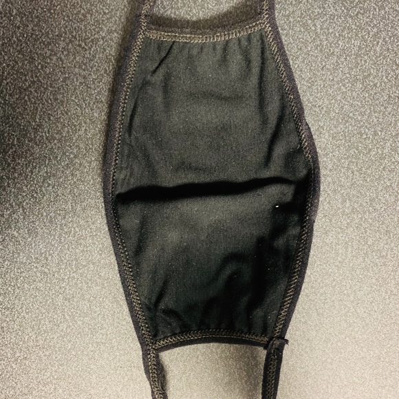 Face mask. Black or white - Picture 5 of 5